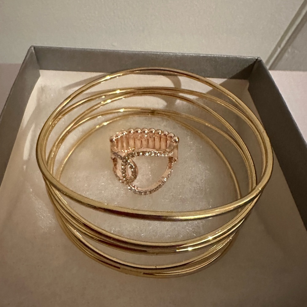 NWOT: Spiral Gold Bracelet & ring